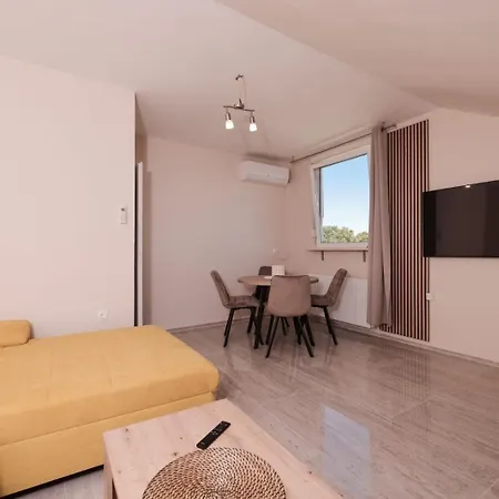 Apartmentszelic *