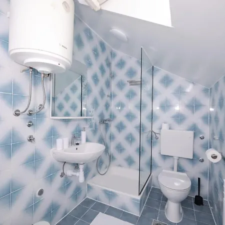 Apartmentszelic Apartman *