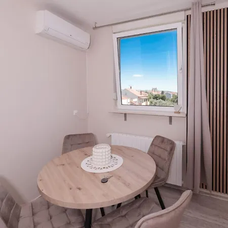 Apartmentszelic *