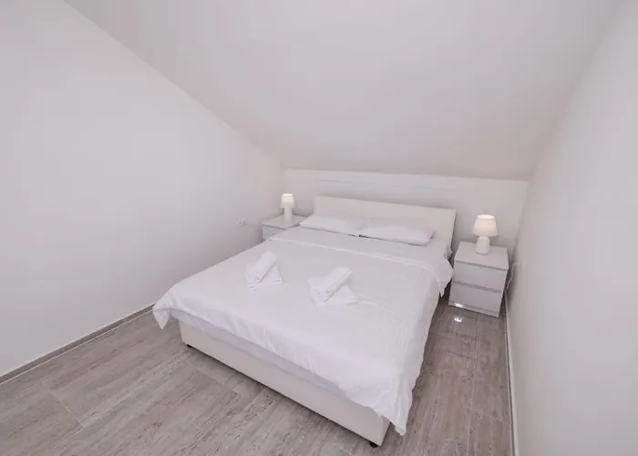 Apartmentszelic 아파트